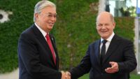 Что значит отказ Казахстана помогать Кремлю обходить санкции ЕС — объяснение эксперта