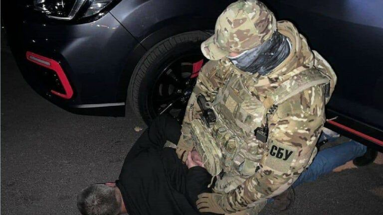 На отриманні хабаря затримали мера Сум: що відомо