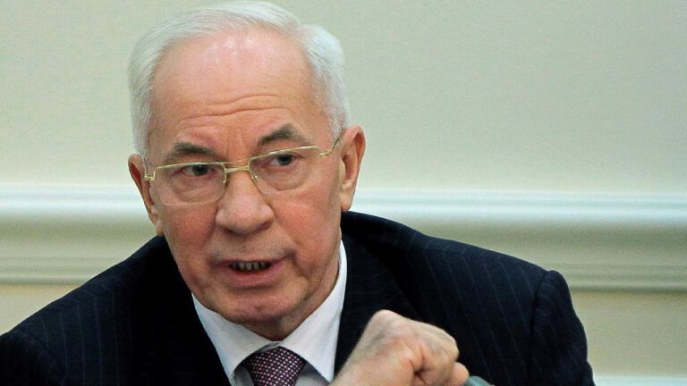 СБУ объявила новое подозрение Азарову