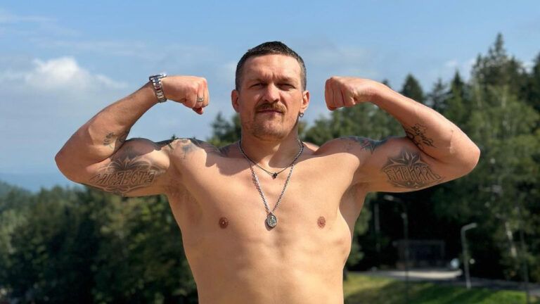 Олександр Усик