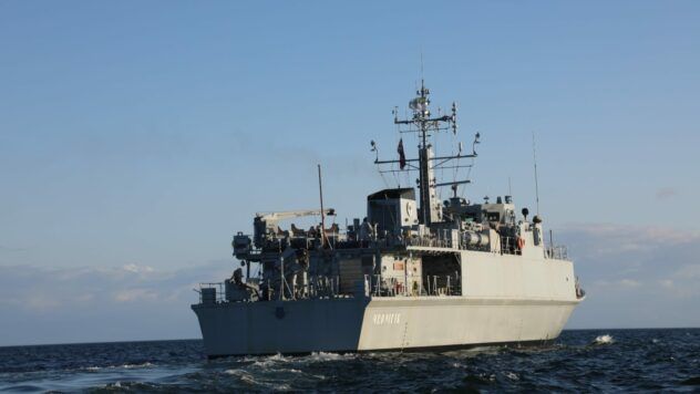 Корабель Чернігів ВМС України
