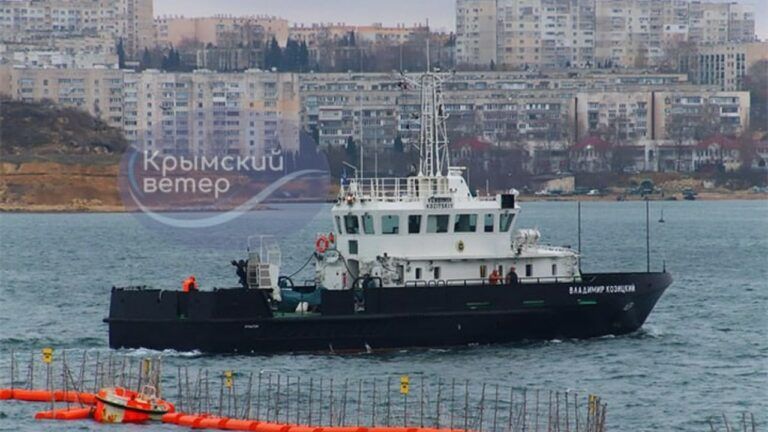 Корабель Володимир Козицький