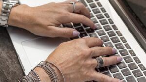 Как подать декларацию о доходах: инструкция