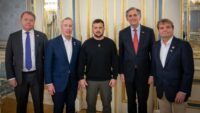 Ситуация на фронте и потребности Украины: о чем говорил Зеленский с делегацией конгрессменов США