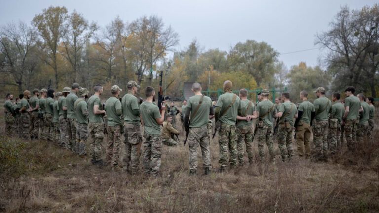 Украинский легион: сколько есть заявок и когда Польша начнет подготовку