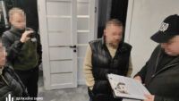 СБУ та ДБР проводять обшуки у спільників нардепа, причетного до схеми для ухилянтів