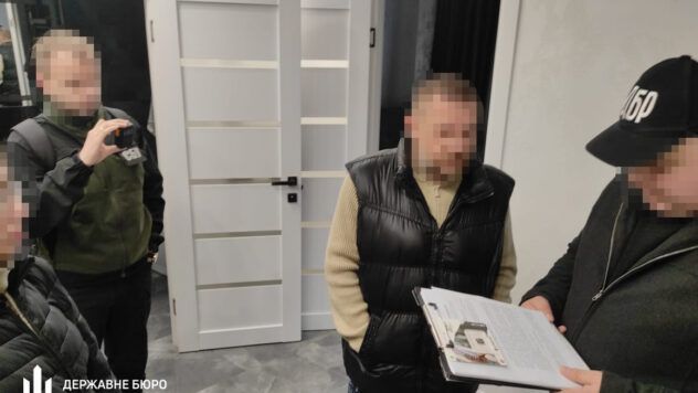 СБУ та ДБР проводять обшуки у спільників нардепа, причетного до схеми для ухилянтів