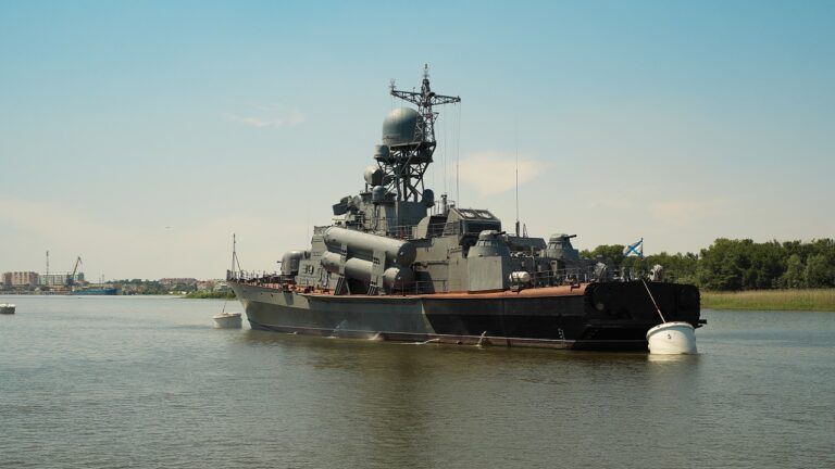 російський корабель флот РФ