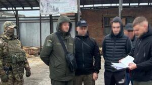 У Вінниці затримали банду рекетирів