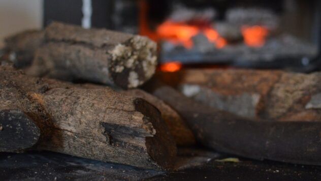 дрова вогонь