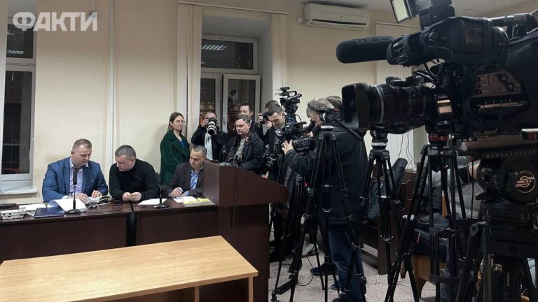 Дело Дубинского: нардеп прибыл на место заседания, слушание проходит в закрытом режиме