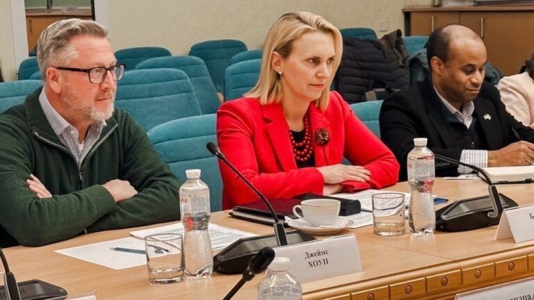 На фоне атак РФ. США и Британия работают над защитой энергосистемы Украины — Бринк