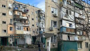 РФ ударила по Никополю и Марганецкой общине: ранена женщина