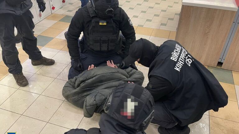 Затримання шахрая у Харкові