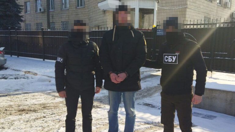 От пяти до 11 лет: суд отправил за решетку еще трех коллаборантов