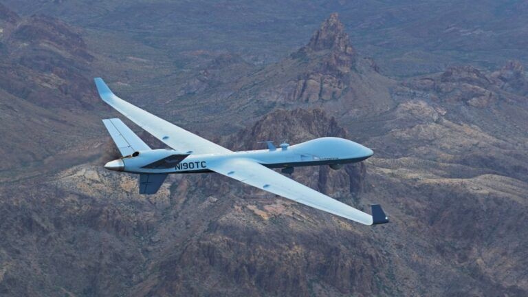 дрон MQ-9B Sky Guardian