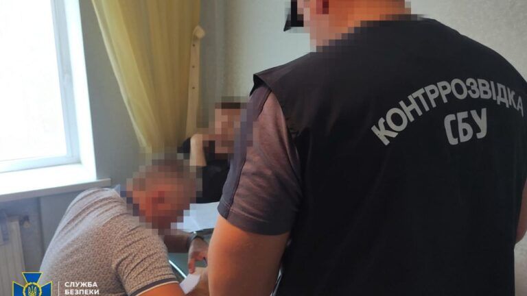 Викрито очільника оборонного заводу, який розкрадав кошти на закупівлі деталей для Су-27