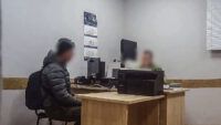Глаза боятся, а руки дают: пограничники задержали уклониста, который предлагал взятку за выезд