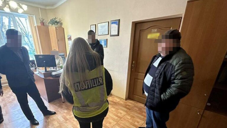 Обшуки в офісах КП Київавтошляхміс
