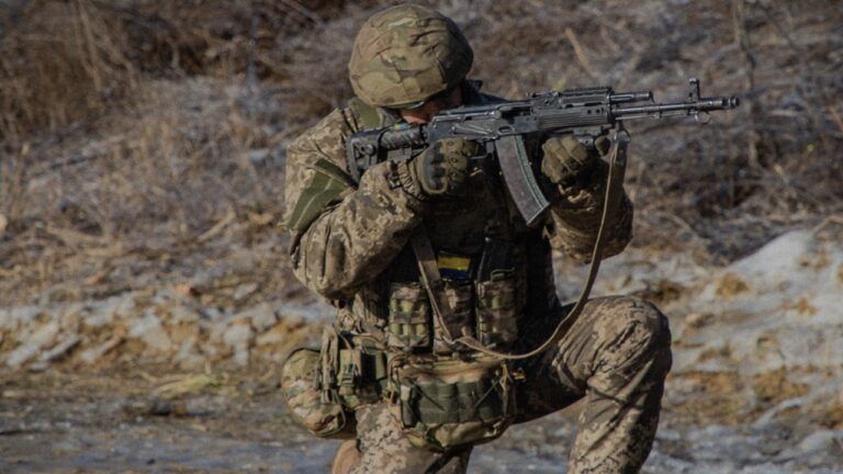 Які виплати будуть отримувати військові 2024