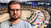 Ведущий Алексей Печий не вернулся в Украину после саммита ЕС