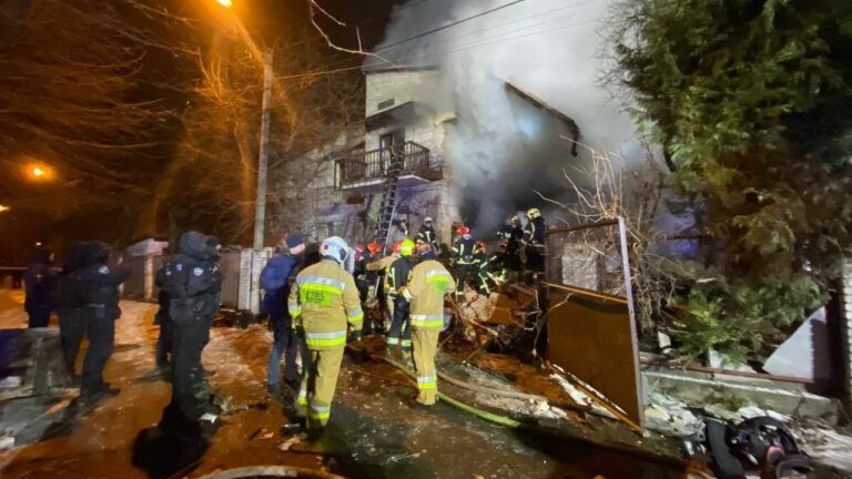 Вибух у Львові 23 грудня 2023 – що відомо про вибух та обвал будинку на вулиці Княгині Ольги