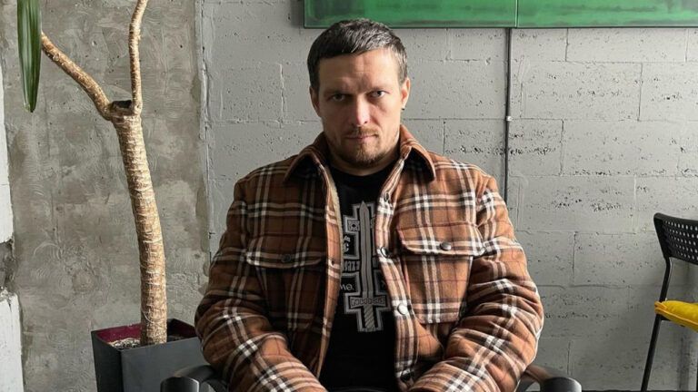 Олександр Усик