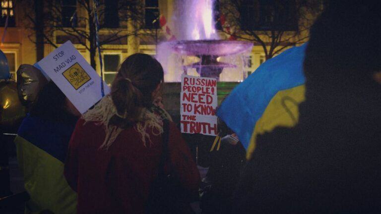 Лише 3% росіян відкрито висловлюють почуття провини перед українцями – опитування