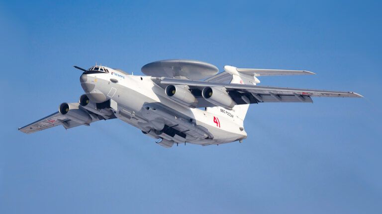 ВСУ сбили самолет А-50 и подбили Ил-22 над Азовским морем: что известно