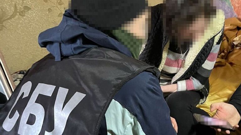 В Николаеве СБУ задержала предательницу, которая распространяла антиукраинские фейки в Тelegram