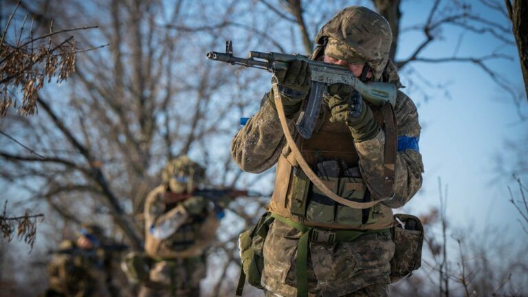 Війна в Україні