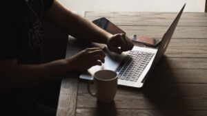 Як зняти кошти з рахунку ФОП без комісії: інструкція