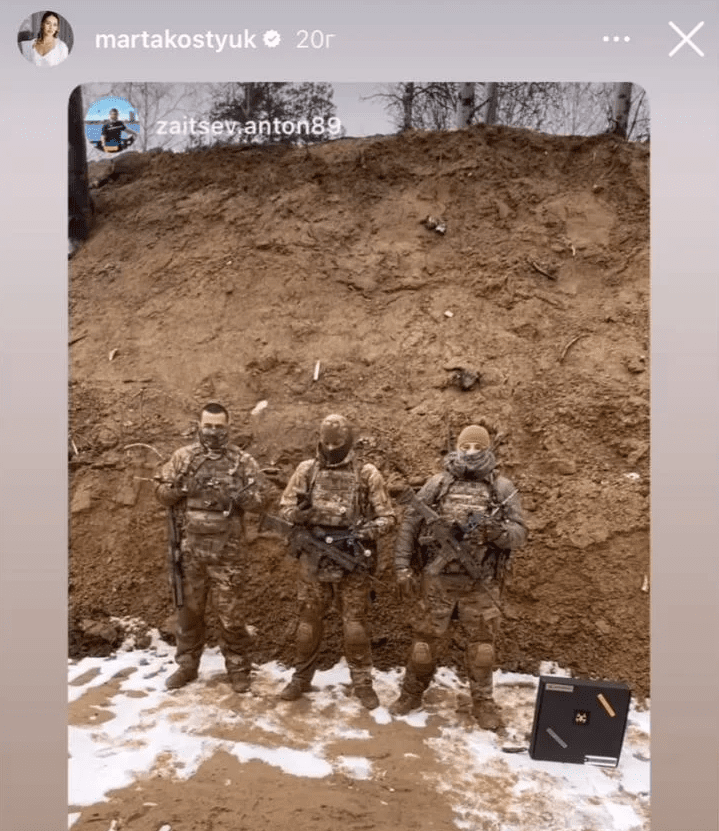 Теннисистка Марта Костюк передала воинам ВСУ дроны-камикадзе Фото 1 Марта Костюк передала военным 5 FPV дронов-камикадзе Фото 1