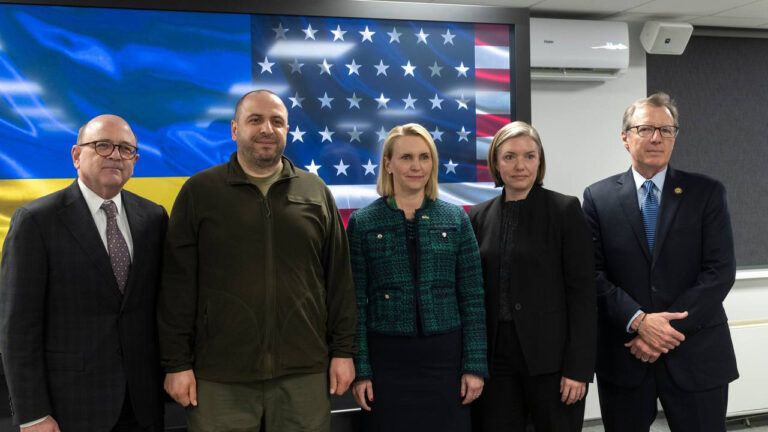 США и Украина договорились о дополнительном контроле за переданным оружием