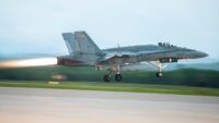 ракети CRV7, cf18 hornet