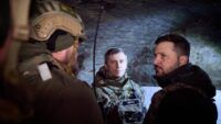 Зеленский посетил украинских военных в Работино Запорожской области