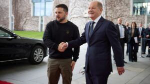 Переговори України з Росією: Шольц назвав головний принцип