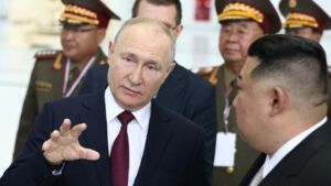 Владимир Путин поговорил с Ким Чен Ыном: что известно