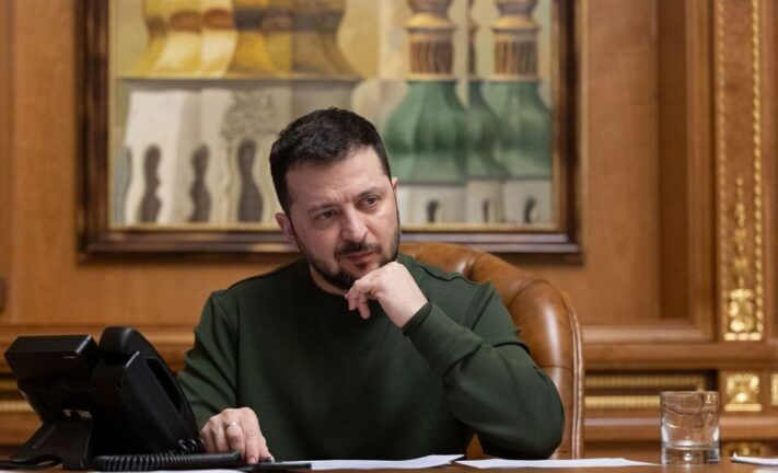 Яка освіта у Зеленського