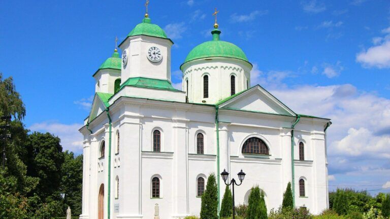Успенський собор у Каневі