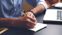 стаж роботи за кордоном