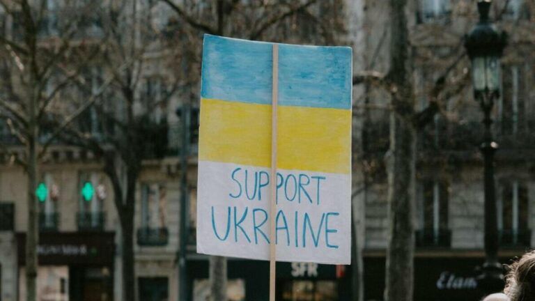 Які країни приймають біженців з України