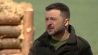 Зеленский оценил ситуацию с обеспечением снарядами и дронами на фронте