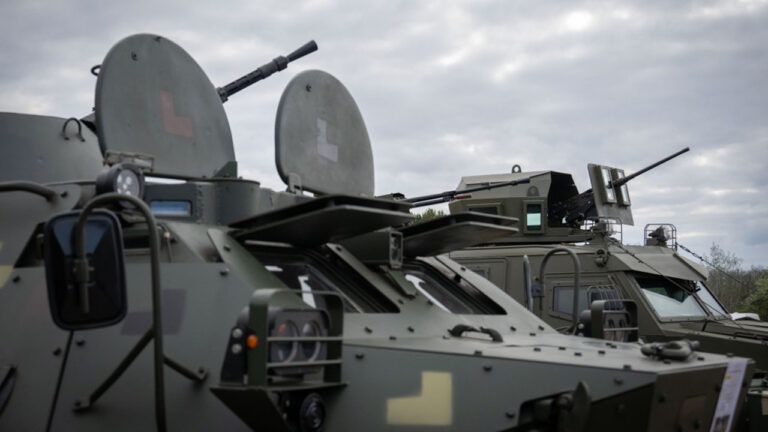 Міноборони закликало партнерів інвестувати в ОПК України