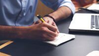 Скільки років триває аспірантура в Україні