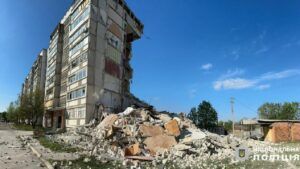 У Вовчанську війська РФ створюють фільтраційні табори, місто майже повністю знищене – ОВА