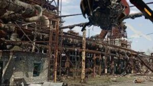 Руїни Авдіївського коксохімічного заводу