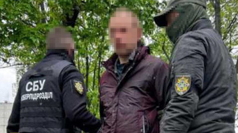 Готували удари по енергооб'єктах: СБУ затримала двох агентів ФСБ