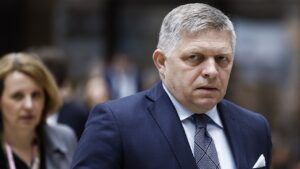 Роберт Фіцо