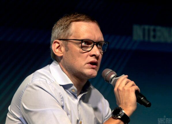 Андрій Смирнов